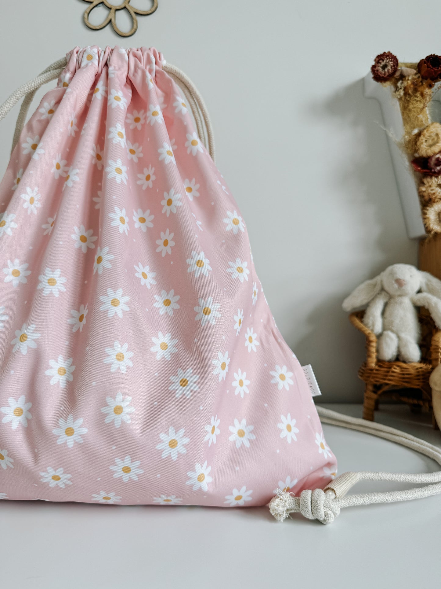 Pink Daisy Swim Bag